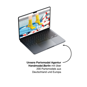 Laptop mit Handmodel.Berlin Website
